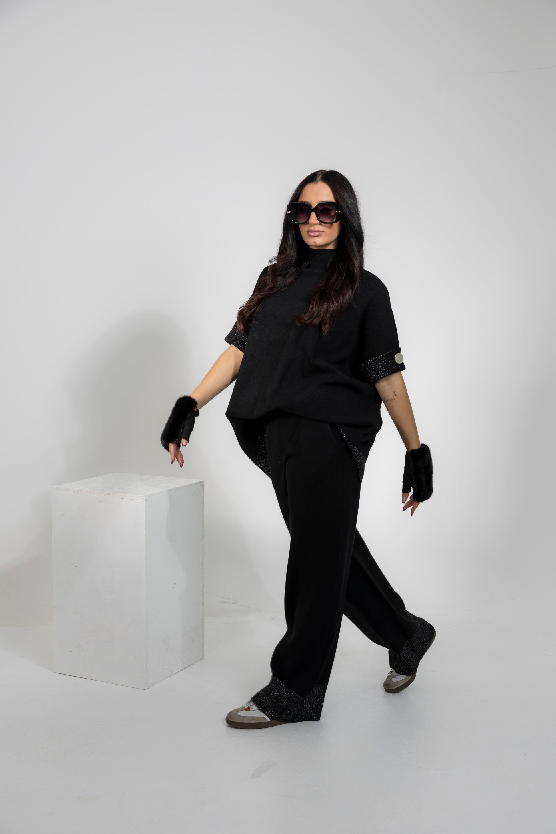 Maglia nera Alessia Massimo