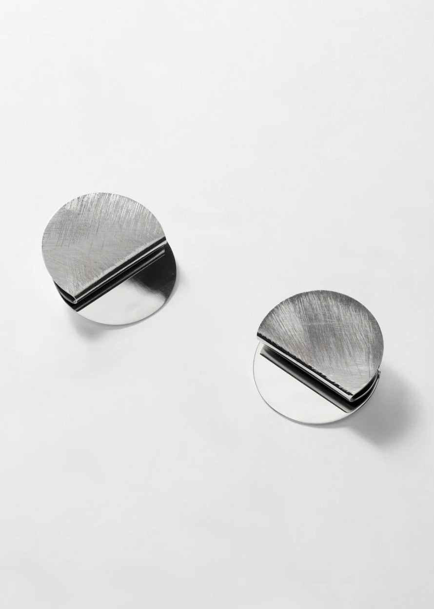 Orecchini tondi argentati Nalì