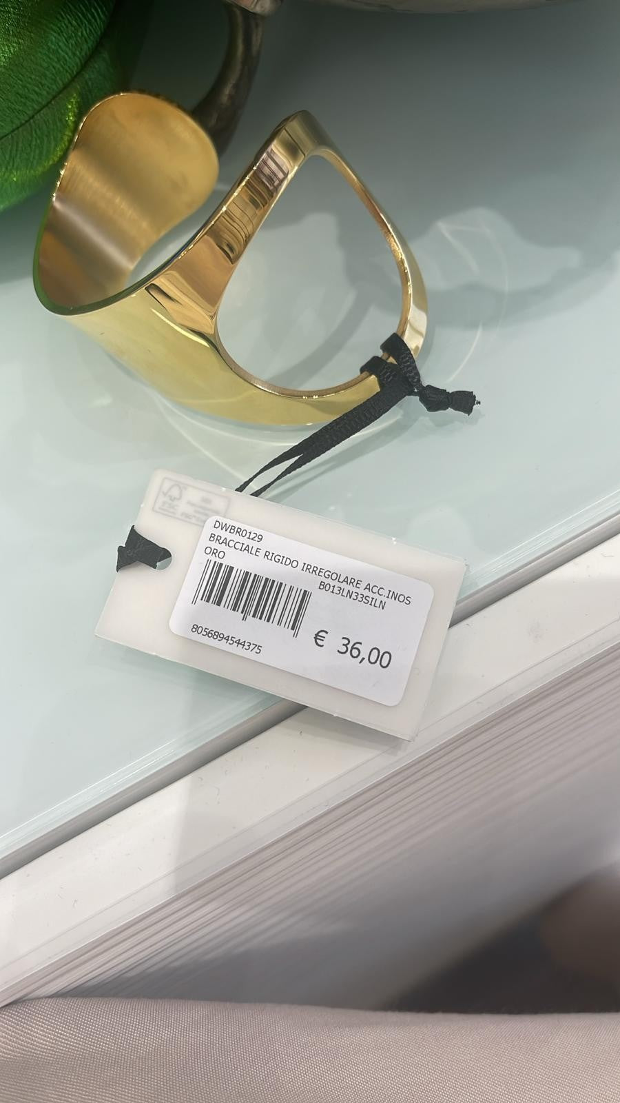 Bracciale Rigido Dorato Design Asimmetrico