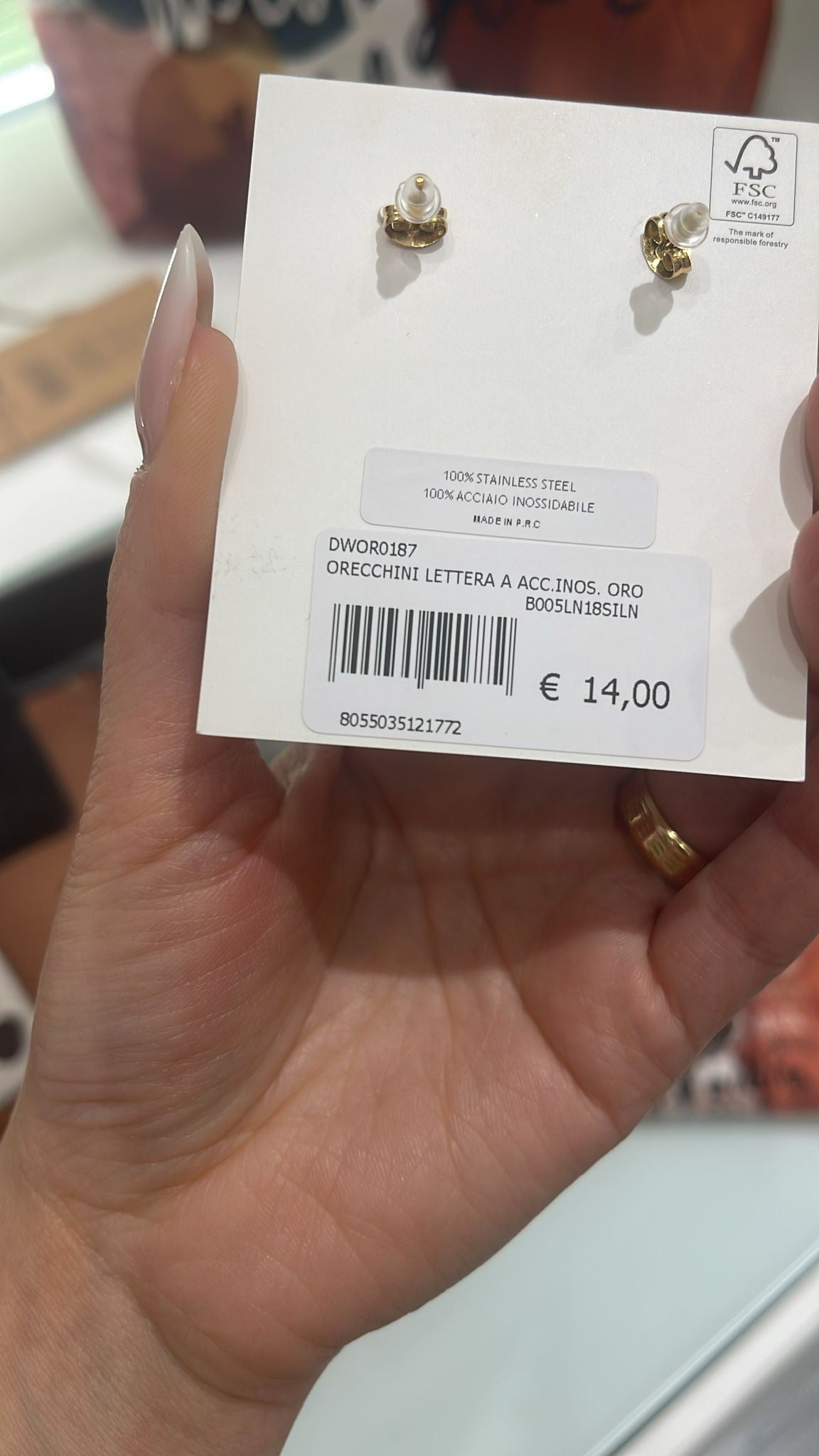 Orecchini a Lobo Dorati con Foro Centrale